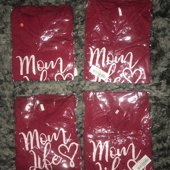 NEW Mom Life T-shirt’s -  Size Large Left - Picture 2 of 2